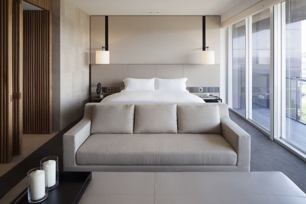 Hotel Realm Camberra Exterior foto A bedroom at The Edition